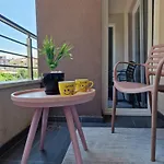 Appartamento Aerodrom Srna Sunrise Apartment Self Check In & Free Parking Skopje