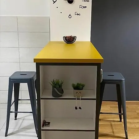 Apartment Srna Lux Aerodrom