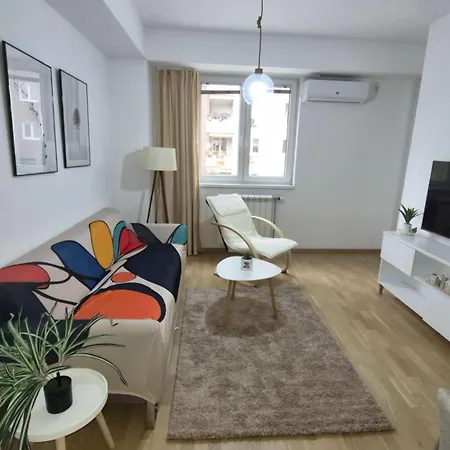 Srna Sunrise Two Bedrooms Apartamento *