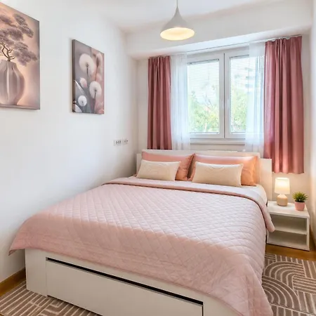 Srna Sunrise Two Bedrooms Skopie