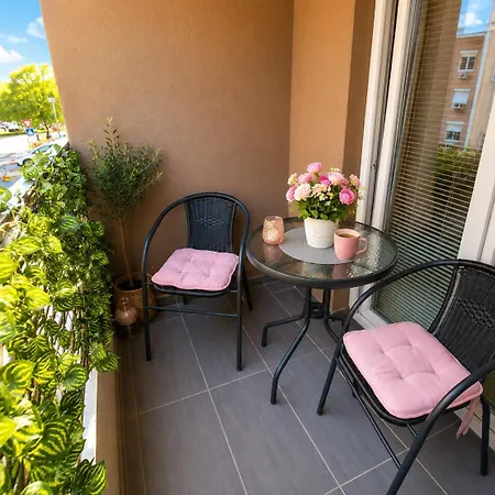 Srna Sunrise Two Bedrooms *