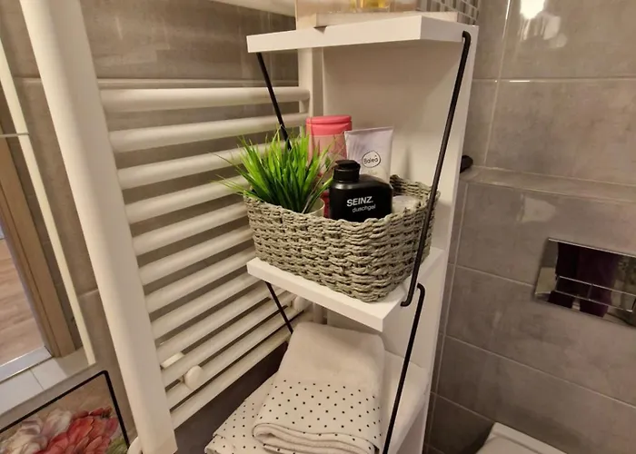 Aerodrom Golden Apartment Self Check In & Free Parking